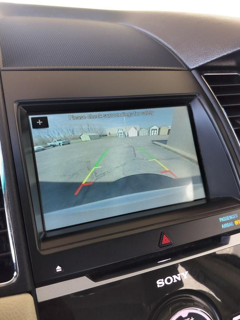 Ford Taurus Limited FWD 2018