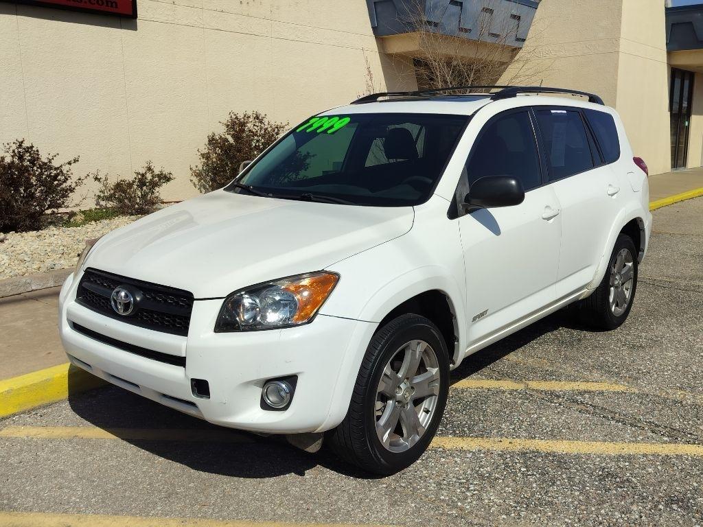 Toyota RAV4 Sport I4 2WD 2009