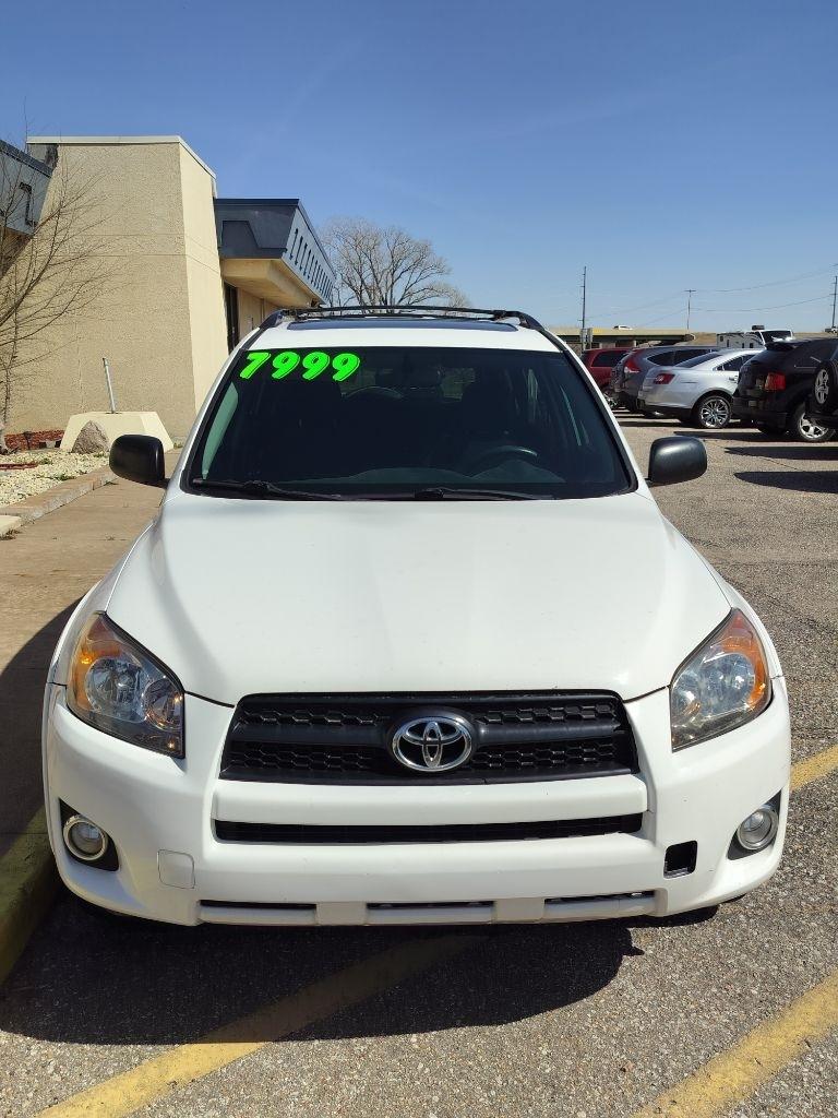 Toyota RAV4 Sport I4 2WD 2009