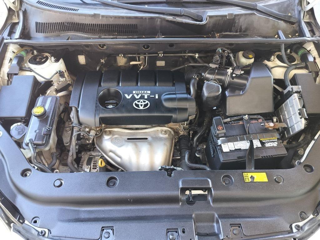 Toyota RAV4 Sport I4 2WD 2009