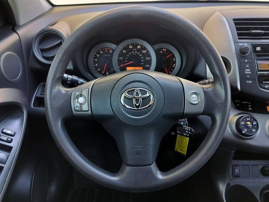 Toyota RAV4 Sport I4 2WD 2009