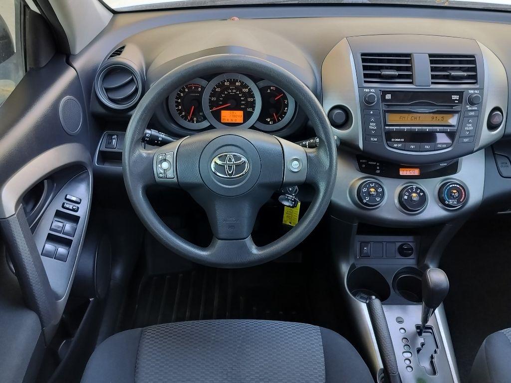 Toyota RAV4 Sport I4 2WD 2009