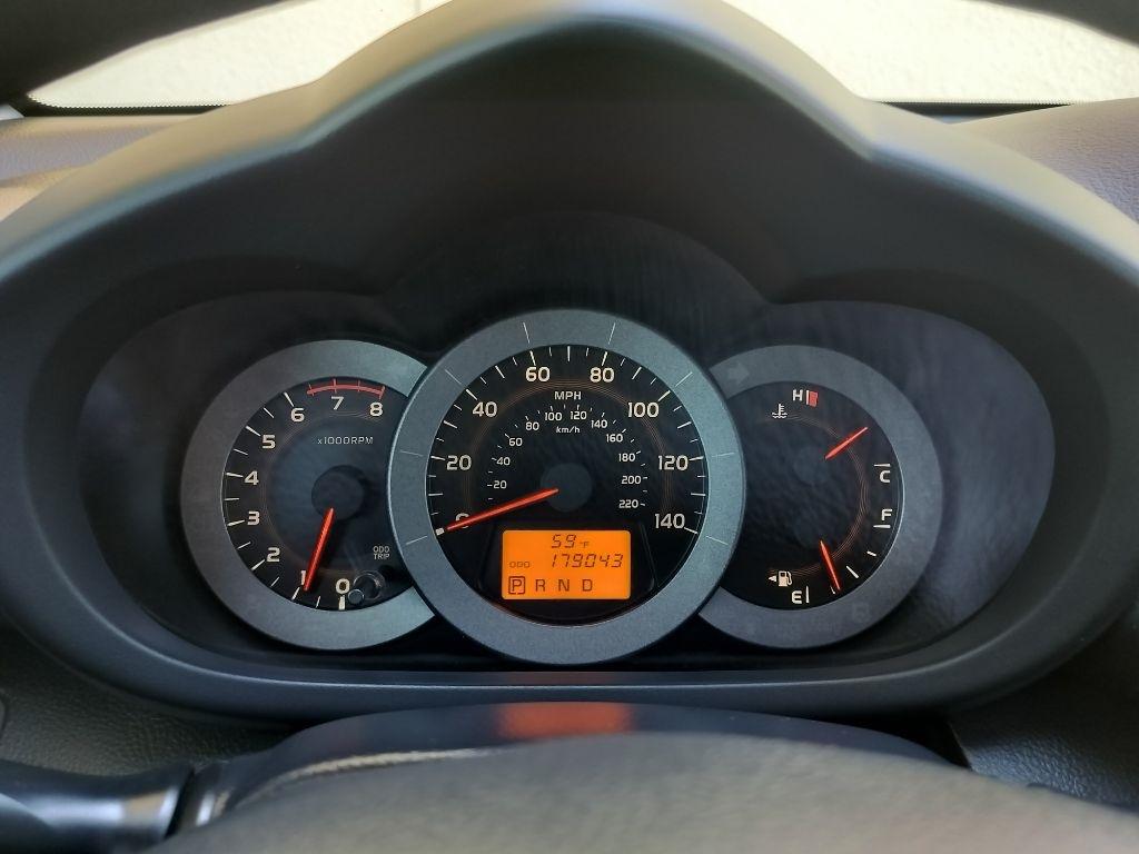 Toyota RAV4 Sport I4 2WD 2009