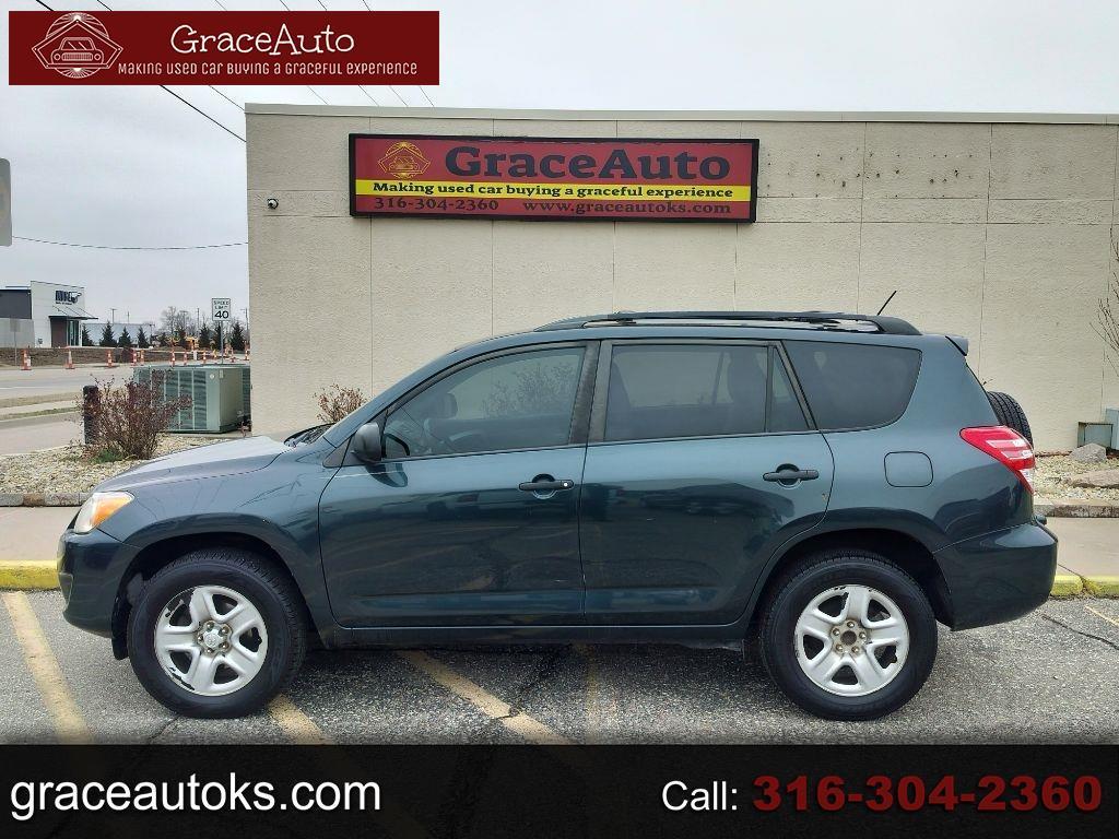 Toyota RAV4 Base V6 2WD 2011
