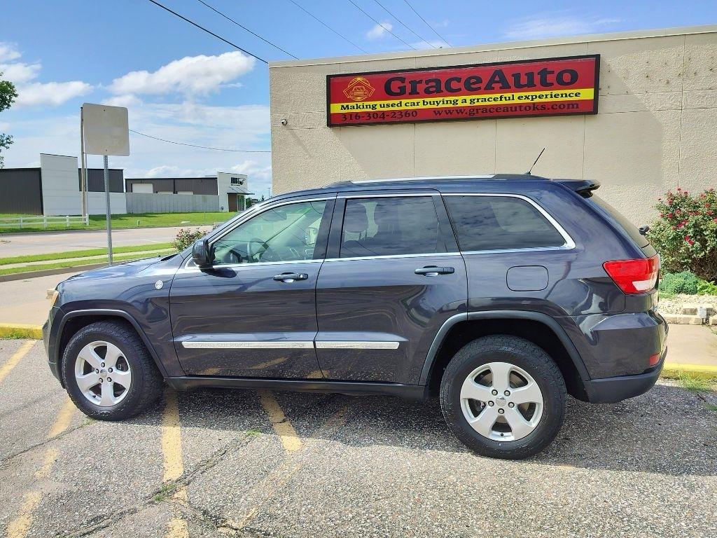 Jeep Grand Cherokee Laredo 4WD 2012