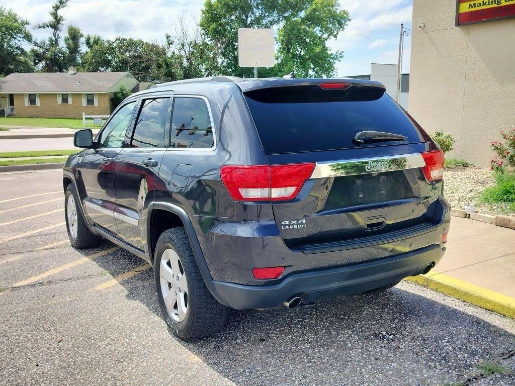 Jeep Grand Cherokee Laredo 4WD 2012