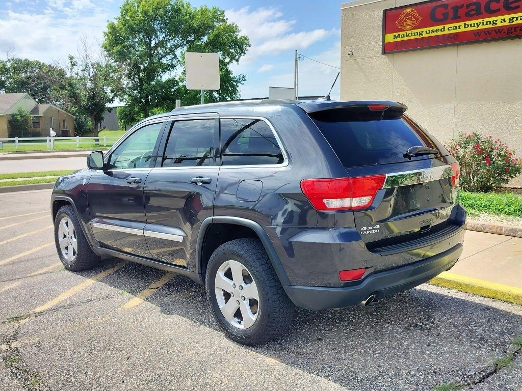 Jeep Grand Cherokee Laredo 4WD 2012