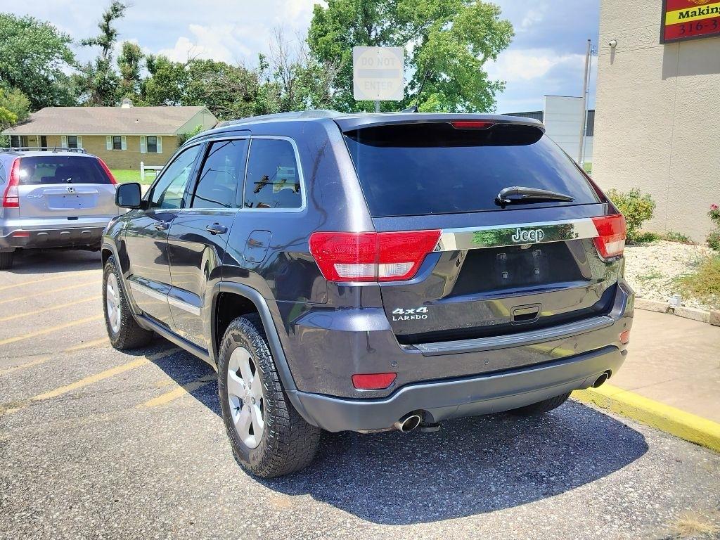 Jeep Grand Cherokee Laredo 4WD 2012