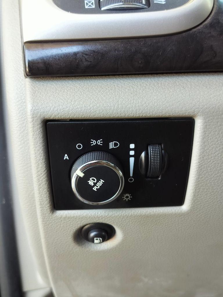 Jeep Grand Cherokee Laredo 4WD 2012