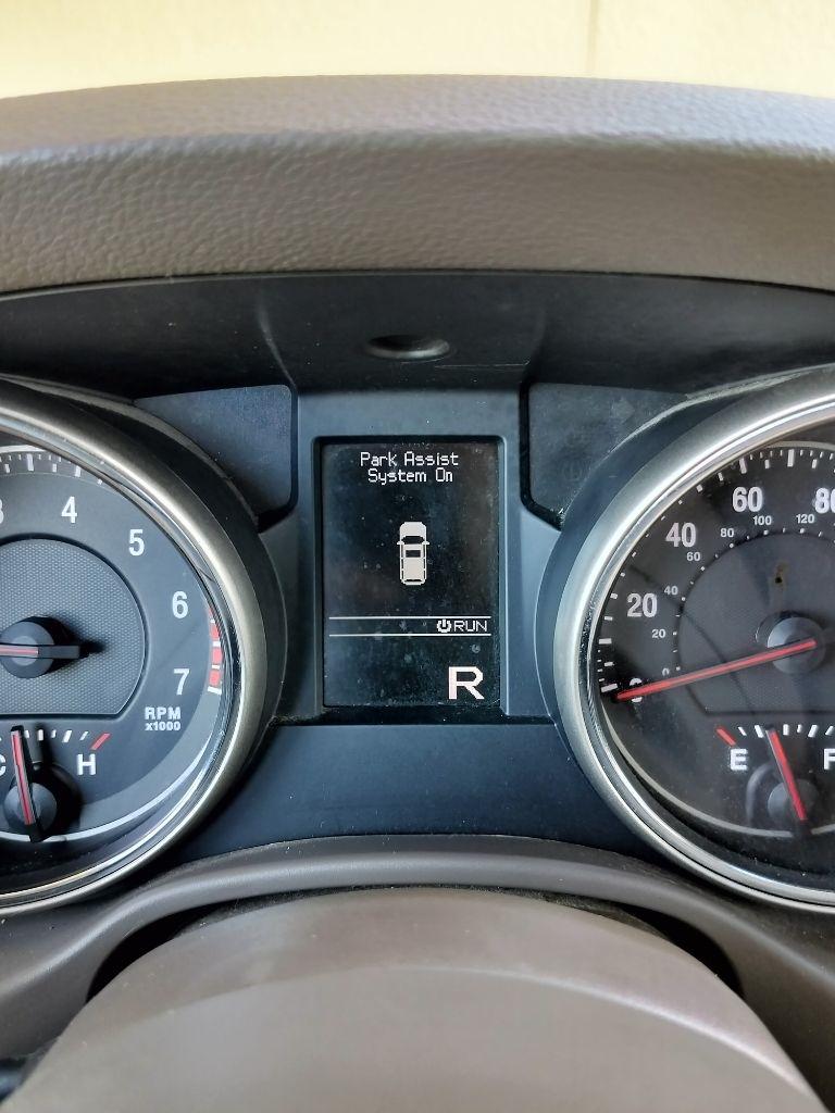 Jeep Grand Cherokee Laredo 4WD 2012