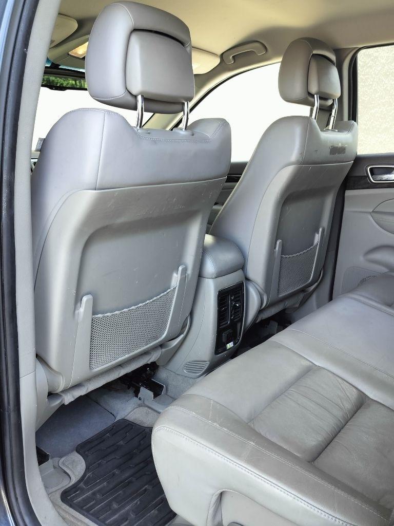 Jeep Grand Cherokee Laredo 4WD 2012