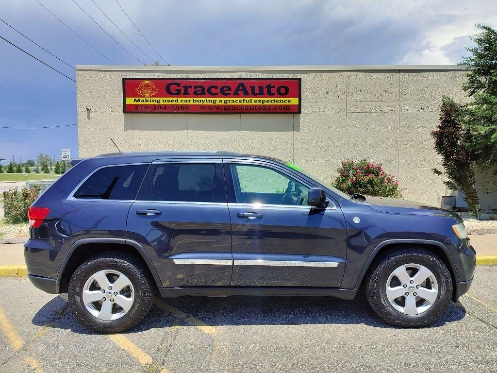 Jeep Grand Cherokee Laredo 4WD 2012