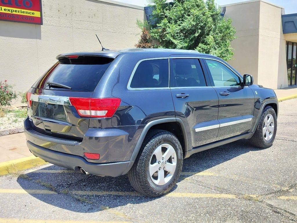 Jeep Grand Cherokee Laredo 4WD 2012