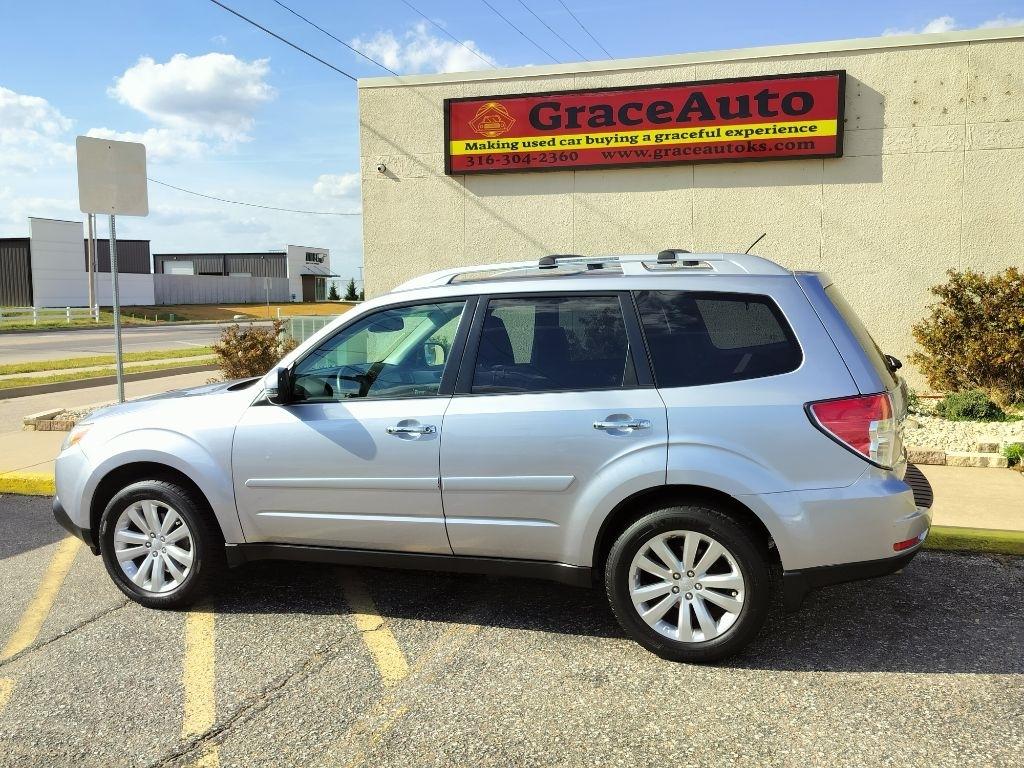 Subaru Forester 2.5X Touring 2013