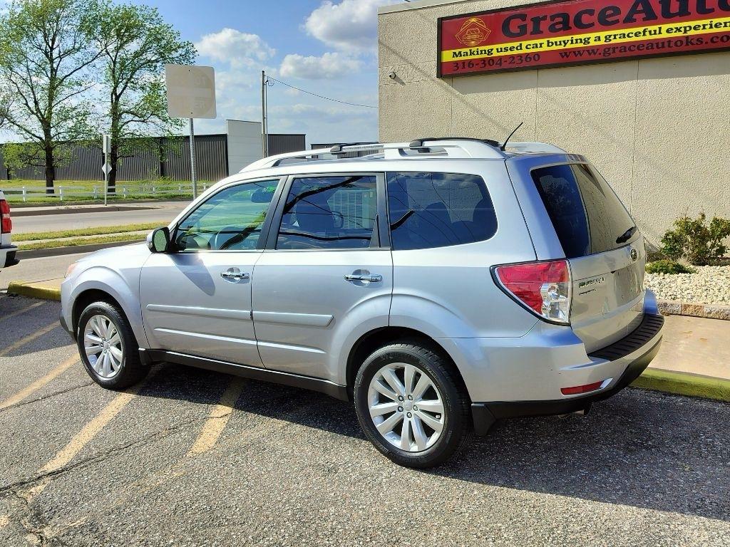 Subaru Forester 2.5X Touring 2013