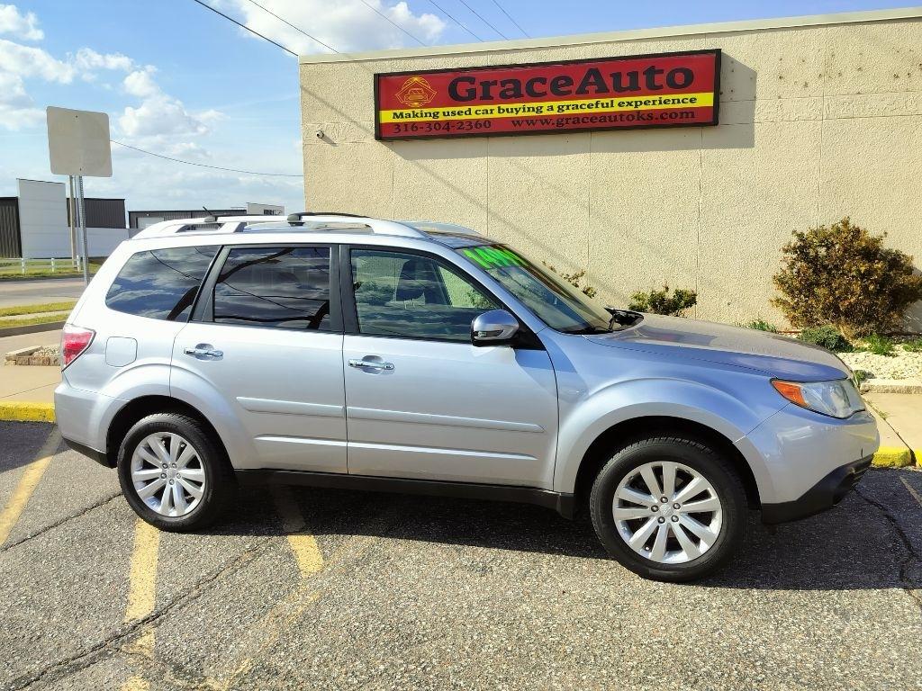 Subaru Forester 2.5X Touring 2013