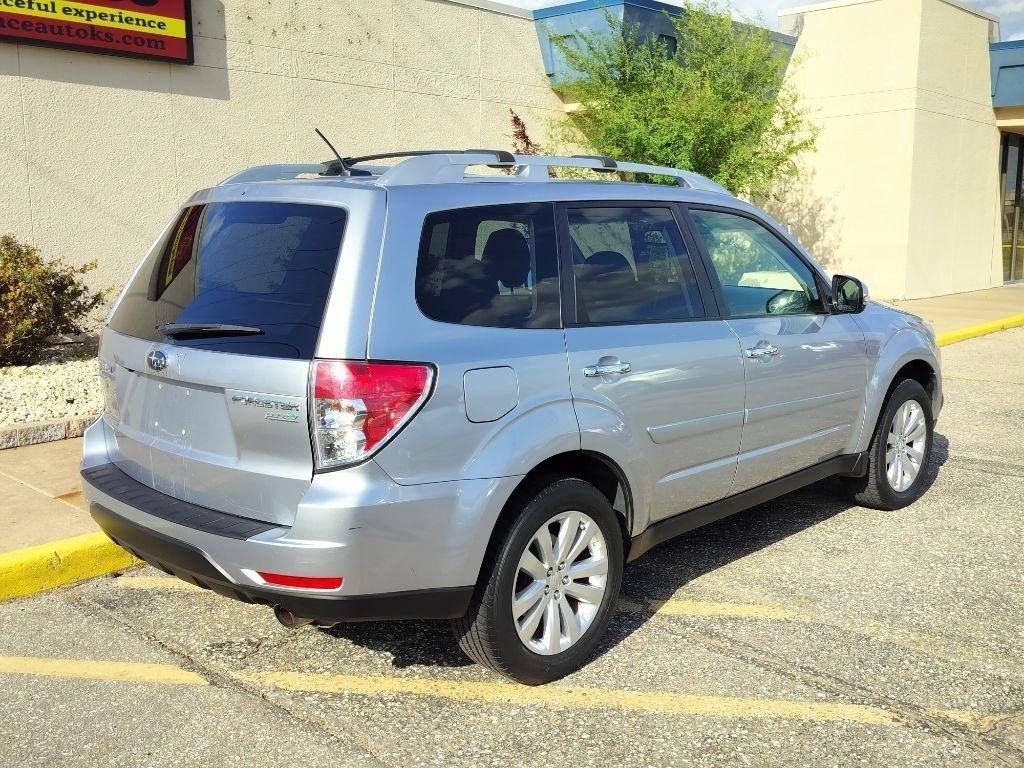 Subaru Forester 2.5X Touring 2013