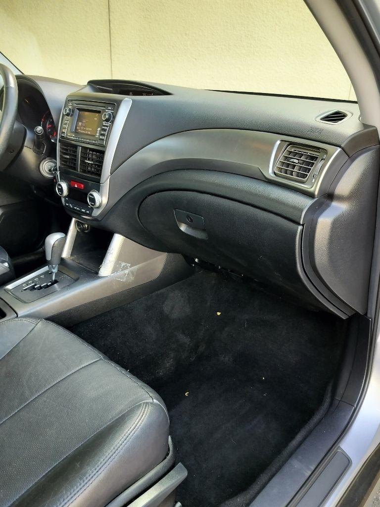 Subaru Forester 2.5X Touring 2013