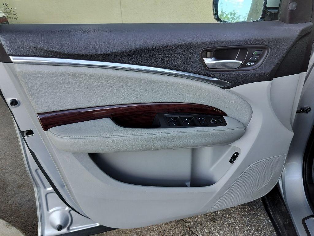 Acura MDX SH-AWD 9-Spd AT w/Tech Package 2016