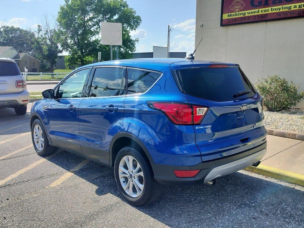 Ford Escape SE FWD 2019