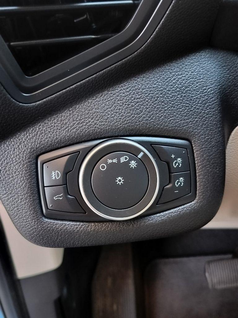 Ford Escape SE FWD 2019