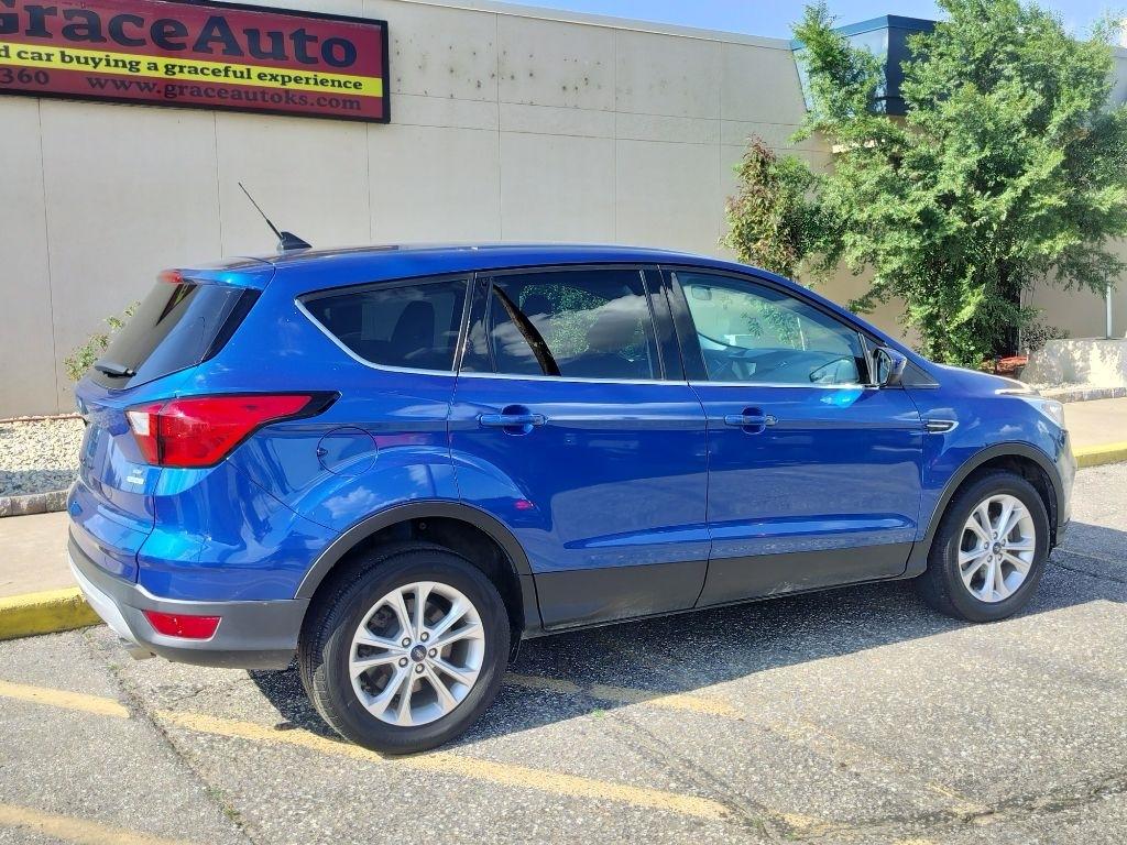 Ford Escape SE FWD 2019