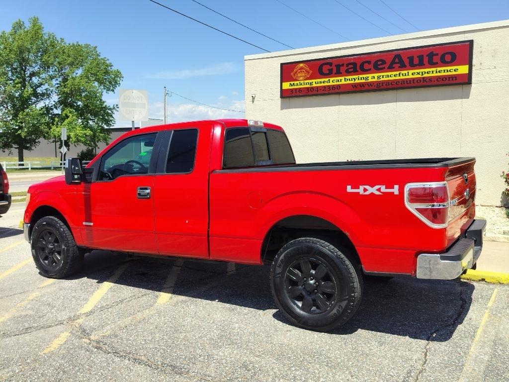 Ford F-150 XL SuperCab 8-ft. Bed 4WD 2012