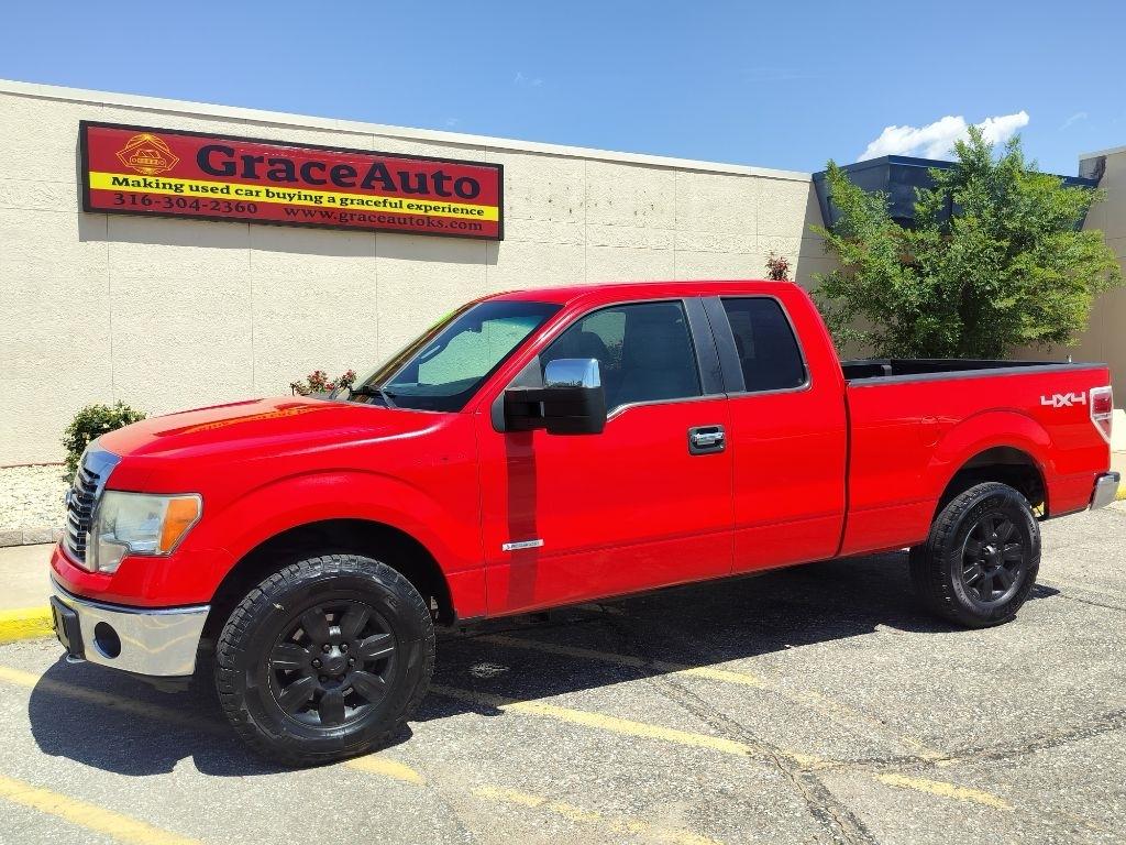 Ford F-150 XL SuperCab 8-ft. Bed 4WD 2012