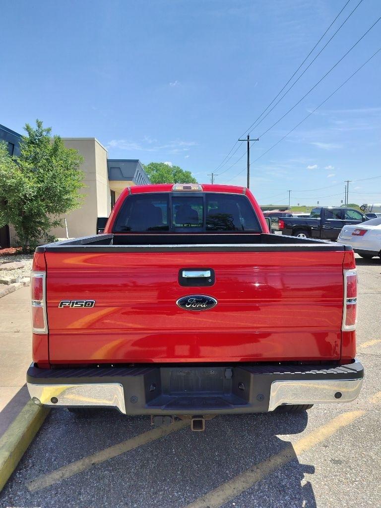 Ford F-150 XL SuperCab 8-ft. Bed 4WD 2012