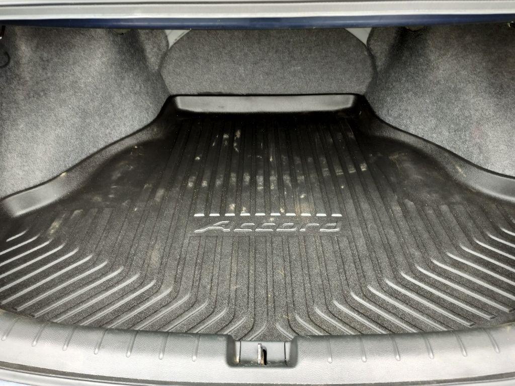 Honda Accord LX Sedan CVT w/ Honda Sensing 2017