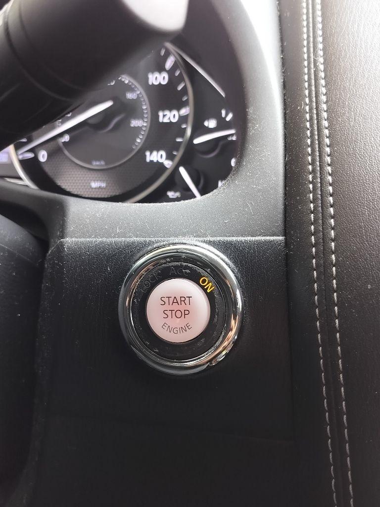 Nissan Armada SV AWD 2019