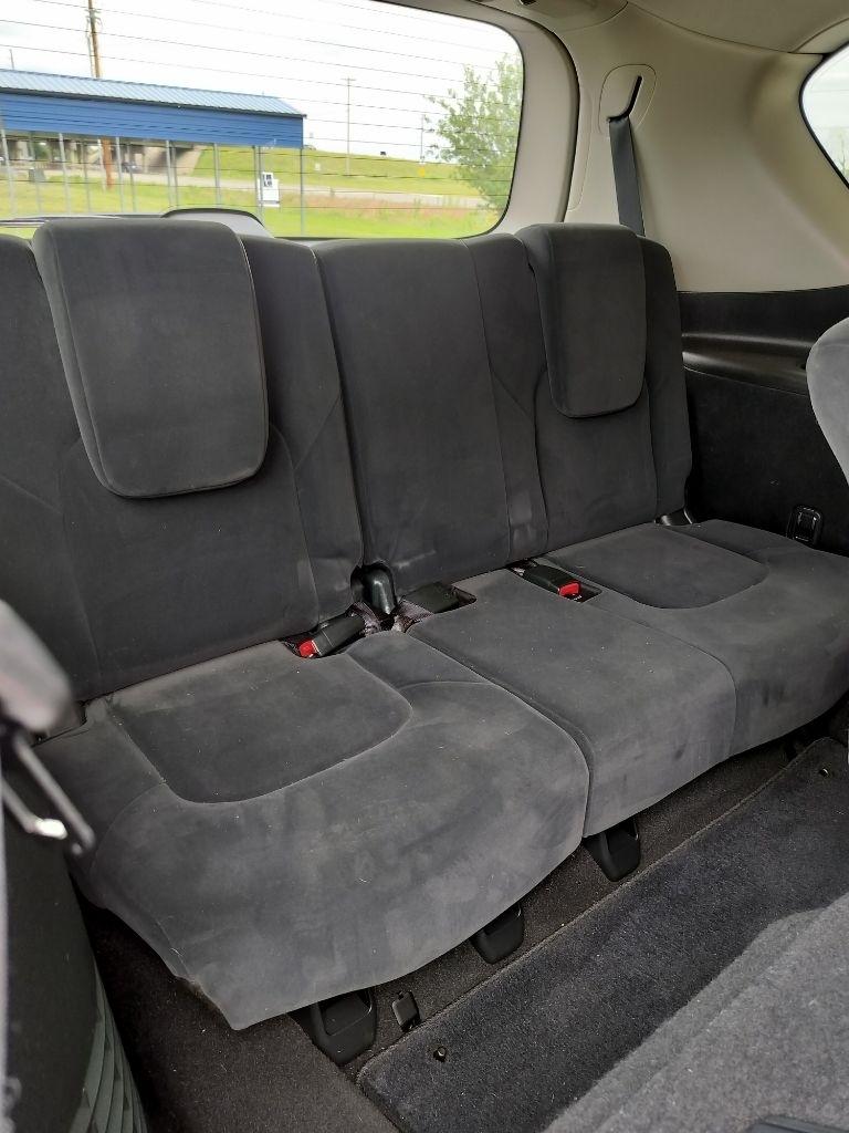 Nissan Armada SV AWD 2019
