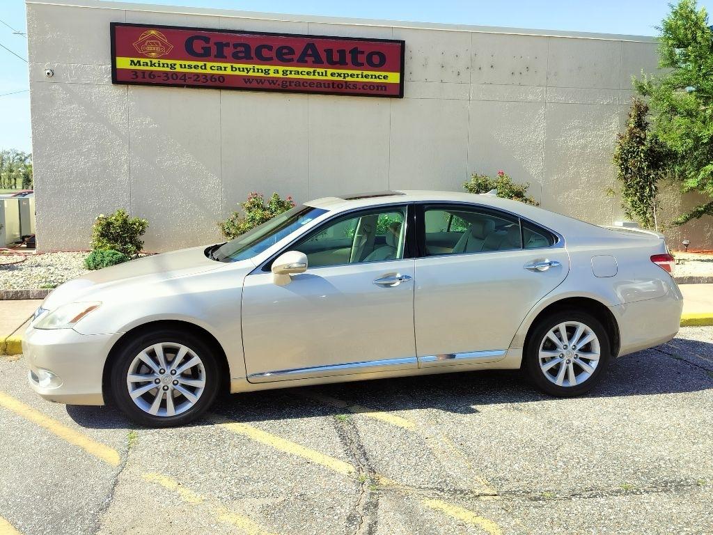 Lexus ES 350 Sedan 2010