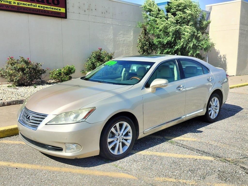 Lexus ES 350 Sedan 2010