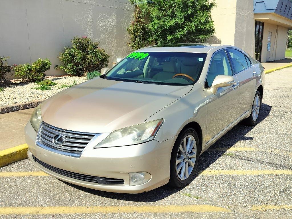 Lexus ES 350 Sedan 2010