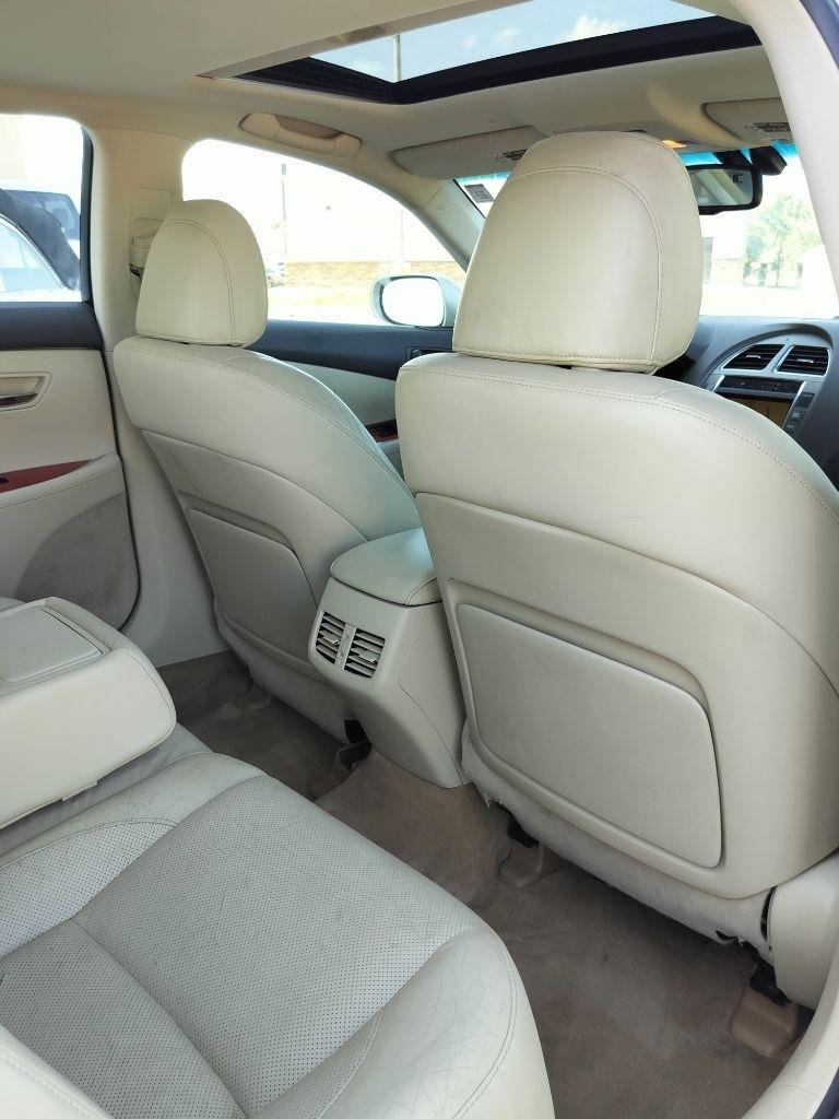 Lexus ES 350 Sedan 2010