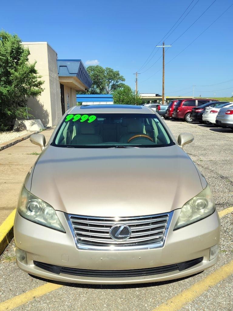 Lexus ES 350 Sedan 2010
