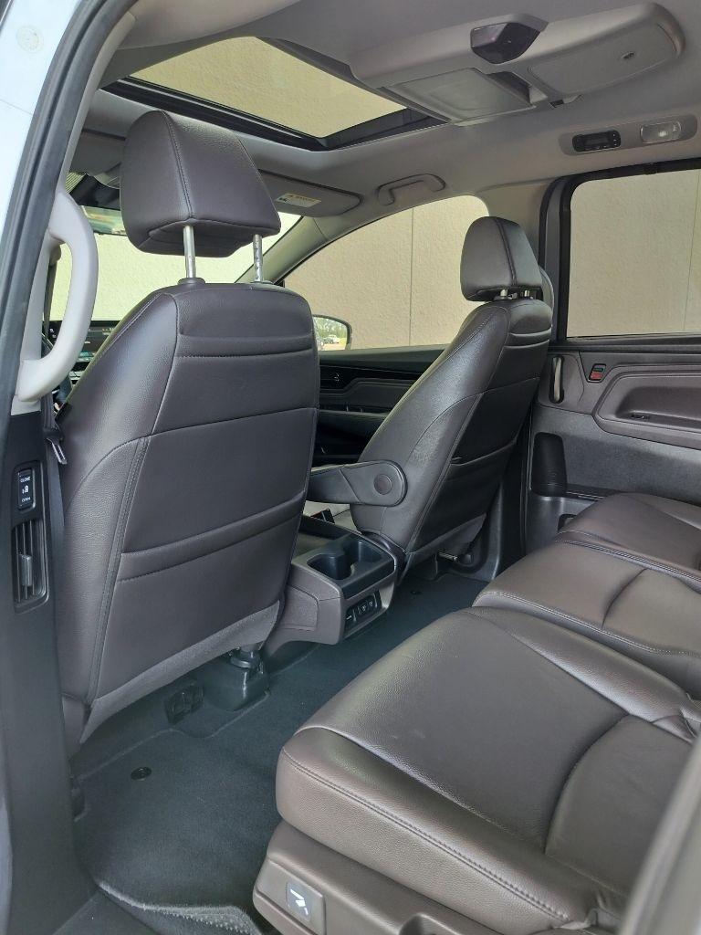 Honda Odyssey Elite 2019