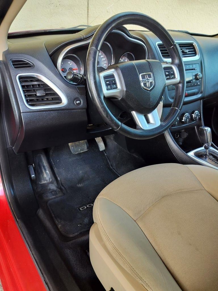 Dodge Avenger SXT 2013