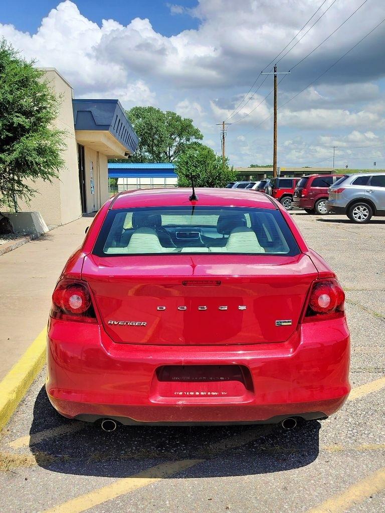 Dodge Avenger SXT 2013