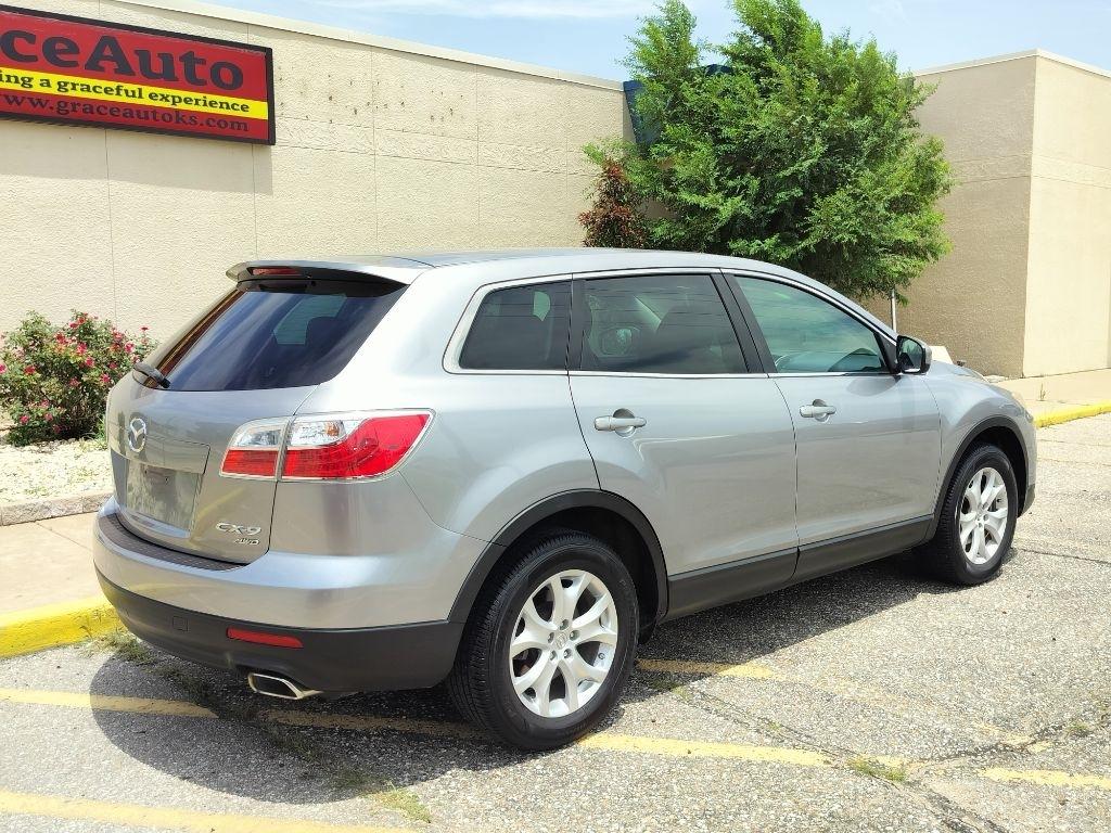 Mazda CX-9 Touring AWD 2012