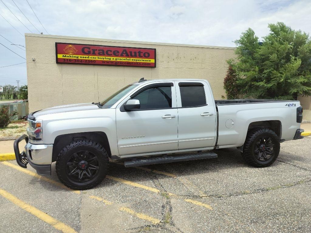 Chevrolet Silverado 1500 LT Double Cab 4WD 2017