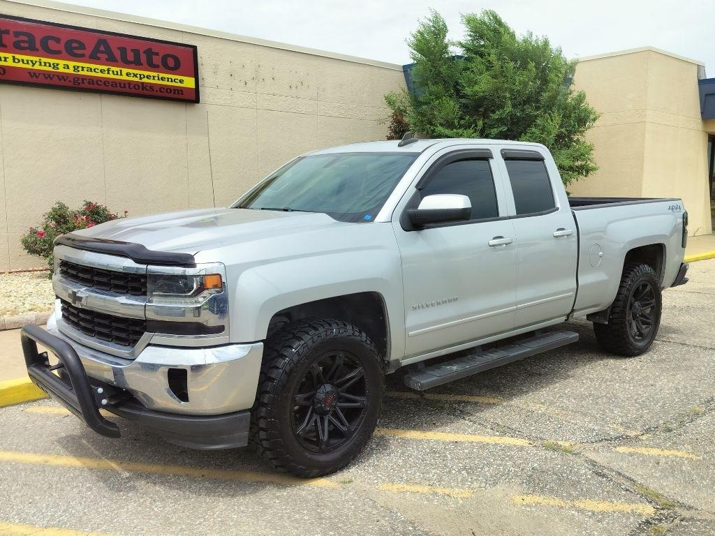 Chevrolet Silverado 1500 LT Double Cab 4WD 2017