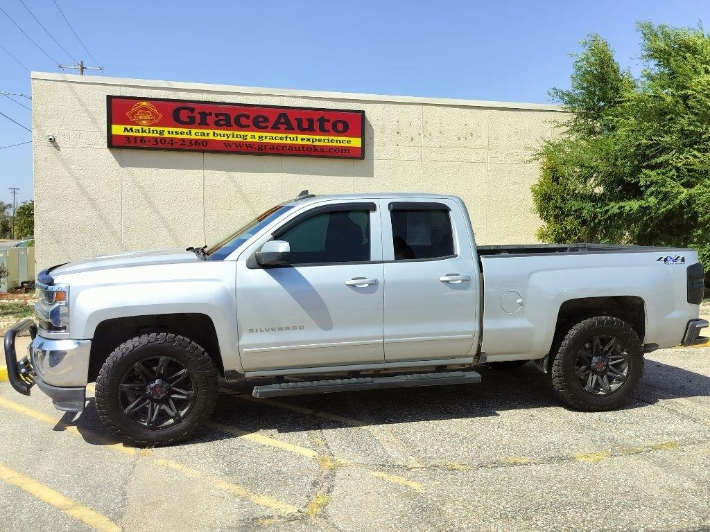 Chevrolet Silverado 1500 LT Double Cab 4WD 2017
