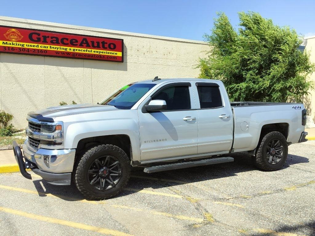 Chevrolet Silverado 1500 LT Double Cab 4WD 2017