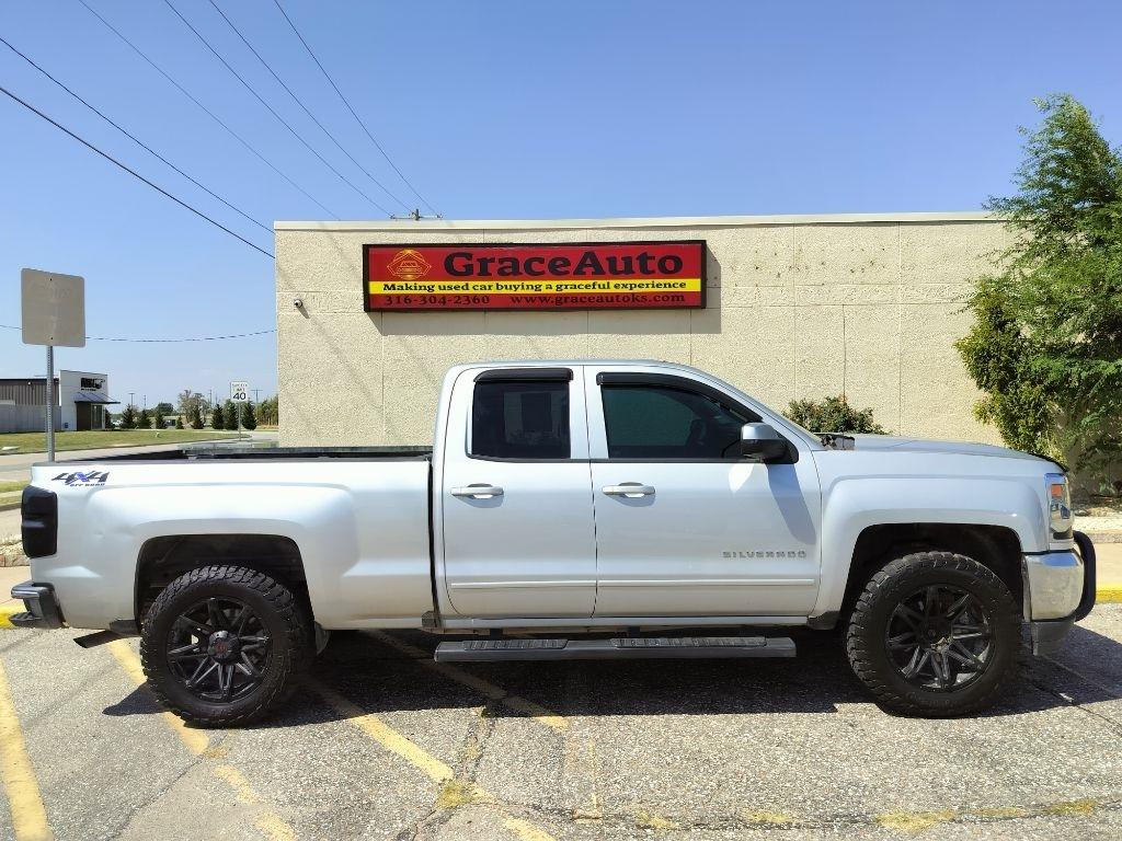 Chevrolet Silverado 1500 LT Double Cab 4WD 2017