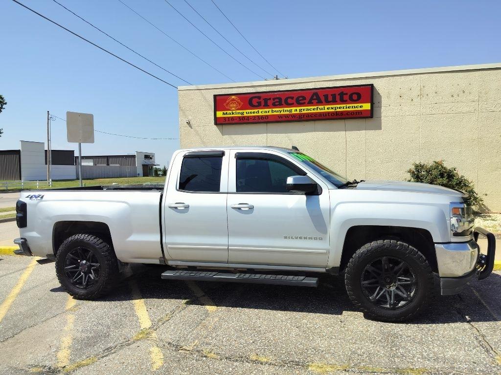 Chevrolet Silverado 1500 LT Double Cab 4WD 2017