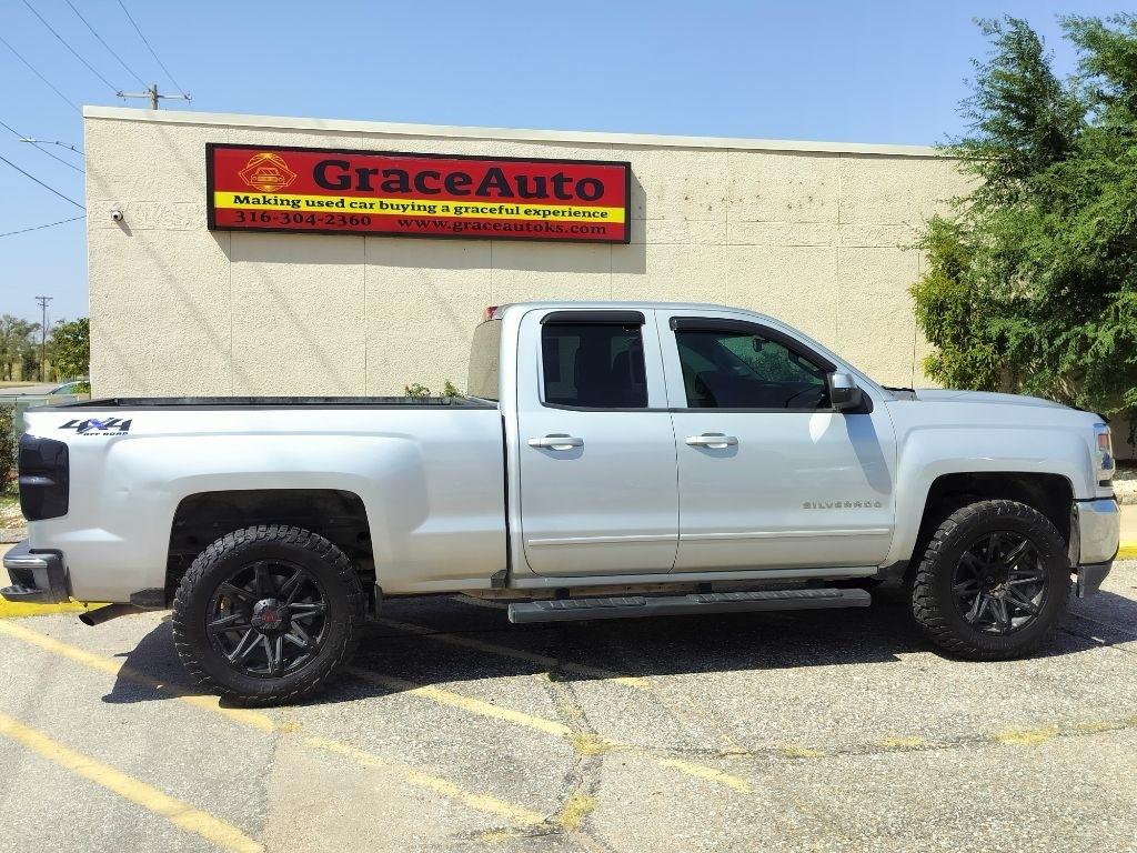 Chevrolet Silverado 1500 LT Double Cab 4WD 2017