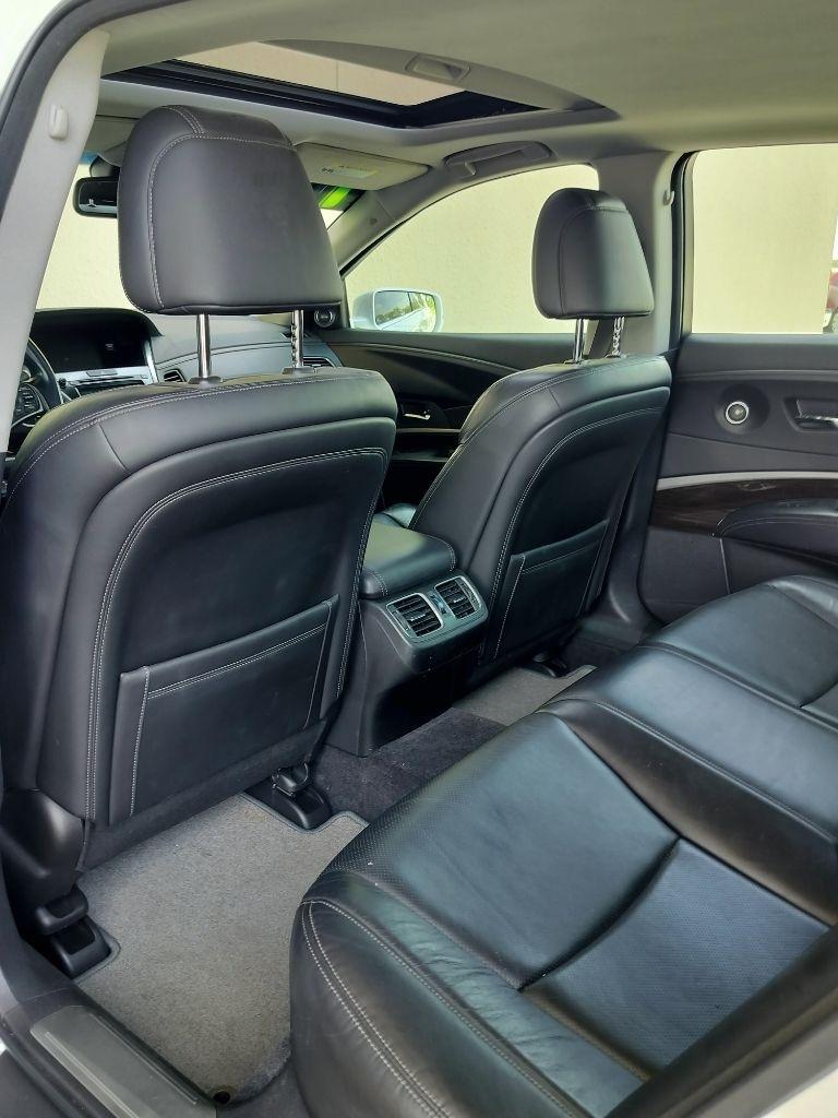 Acura RLX 6-Spd AT w/Technology Package 2014