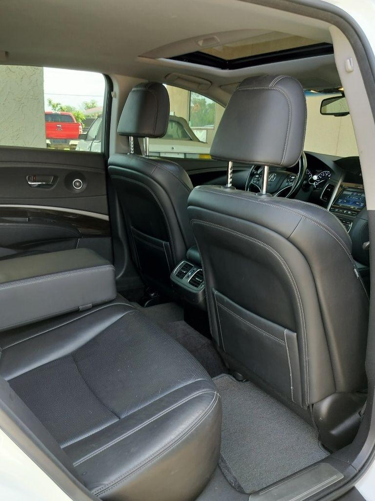 Acura RLX 6-Spd AT w/Technology Package 2014